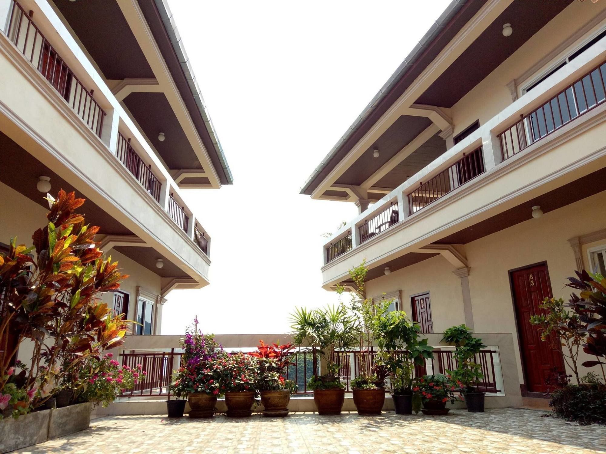 Hotel Happy House At Maesalong Chiang Rai Zewnętrze zdjęcie